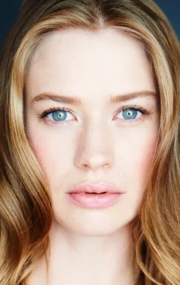 Фотография актёра Камилла Стоппс