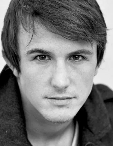 Фотография актёра Бёрн Штейнбах