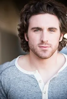 Фотография актёра Коннер Флойд