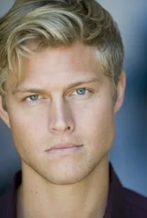 Фотография актёра Брайс Дарфи
