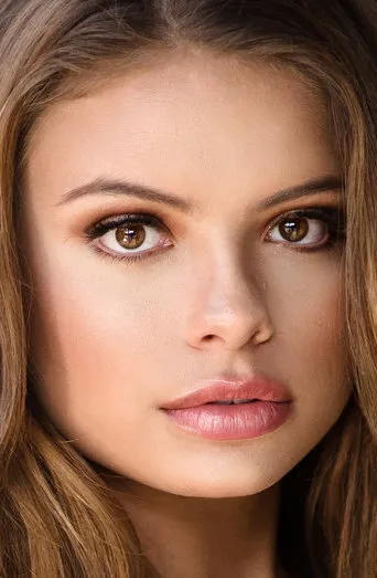 Фотография актёра Ханна Кеппл