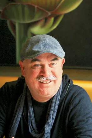 Фотография актёра Гювен Кырач