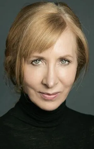 Фотография актёра Элизабет Мойнихэн