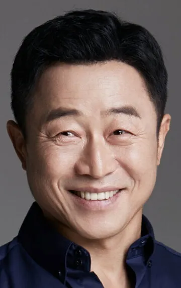 Фотография актёра Ли Мун-щик