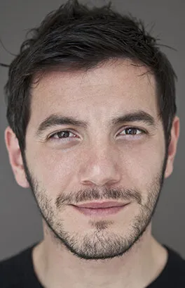 Фотография актёра Гёкай Мюфтюолу