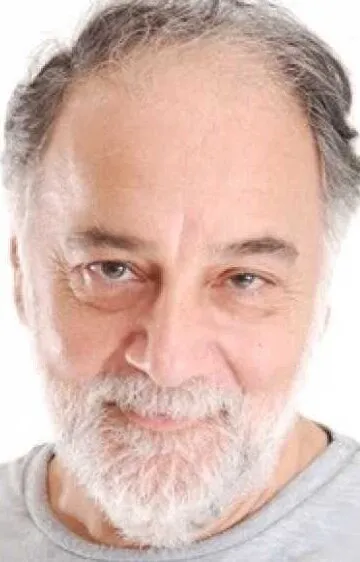 Фотография актёра Тойгун Атеш