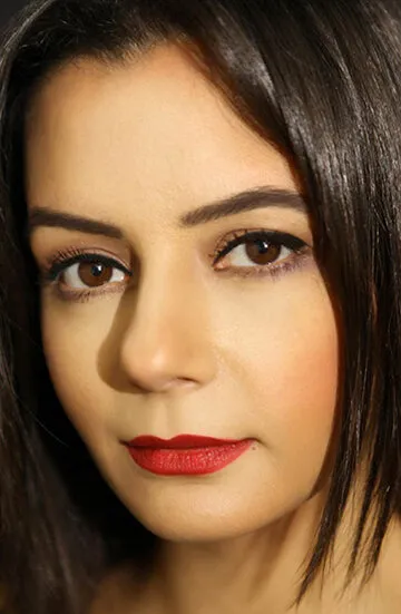 Фотография актёра Зейнеп Кёсе