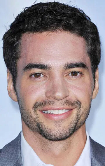 Фотография актёра Рамон Родригес