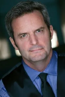 Фотография актёра Кристофер Хэтфилд