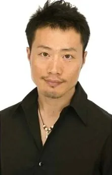 Фотография актёра Эидзи Такэмото