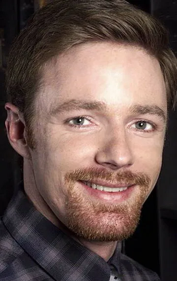 Фотография актёра Маккензи Эстин