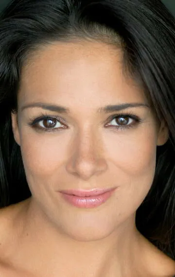 Фотография актёра Симона Кэссел