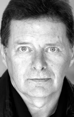 Фотография актёра Джордж Костиган