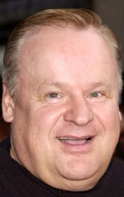 Фотография актёра Джордж Дзундза