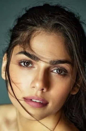 Фотография актёра Шармин Сегал