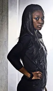 Фотография актёра Шарлин Осуагву