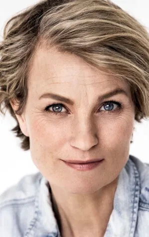 Фотография актёра Йонна Ярнефелт