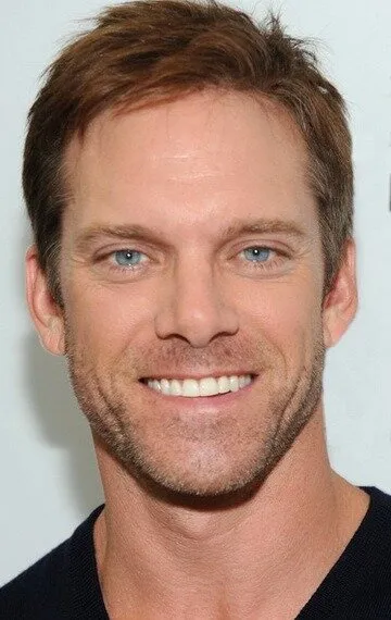 Фотография актёра Адам Хэррингтон