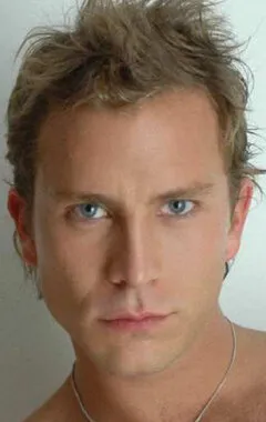 Фотография актёра Сальвадор Сербони