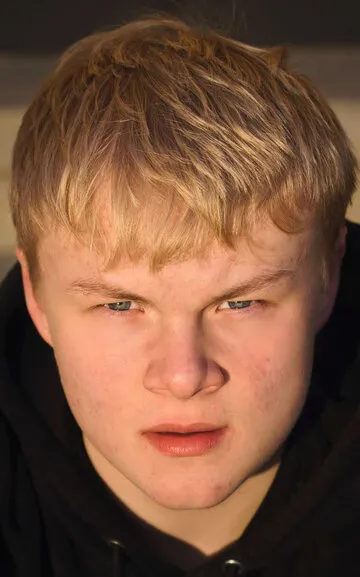 Фотография актёра Антон Петцольд