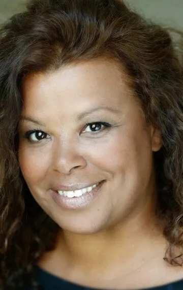 Фотография актёра Клэр