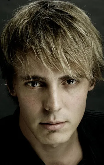 Фотография актёра Яспер Пяякконен