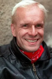 Фотография актёра Юкка Пуотила