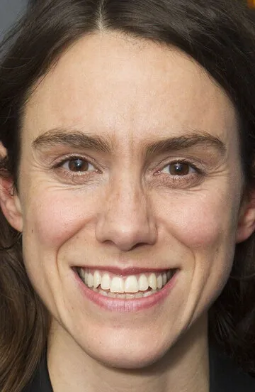 Фотография актёра Эмили Бруни