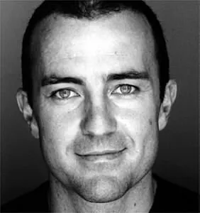 Фотография актёра Колин Мой