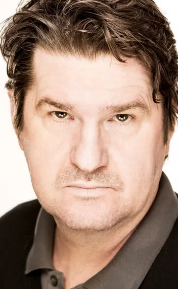 Фотография актёра Стюарт Маккуорри