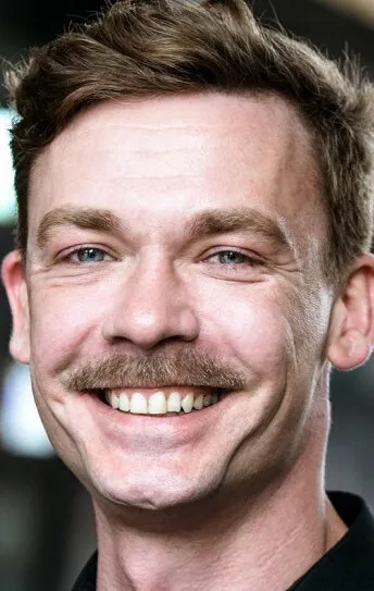 Фотография актёра Доминик Блиферт