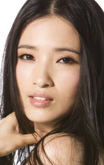 Фотография актёра Гун Бэйби