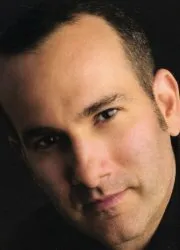 Фотография актёра Эрик Стюарт