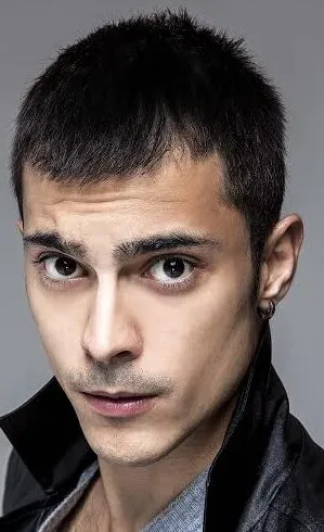 Фотография актёра Догач Йылдыз