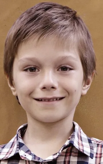 Фотография актёра Берк Памир