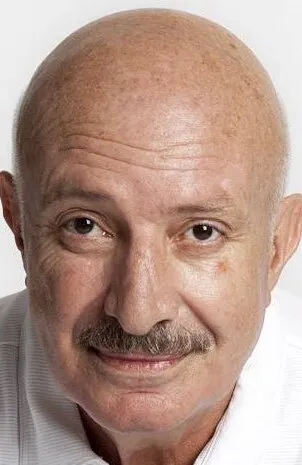 Фотография актёра Орхан Гюнер