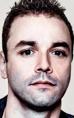 Фотография актёра Крис Уолстенхолм