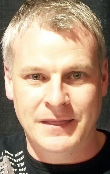 Фотография актёра Харви Стивенс