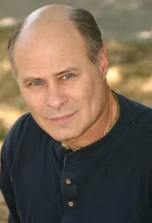 Фотография актёра Терренс Стоун