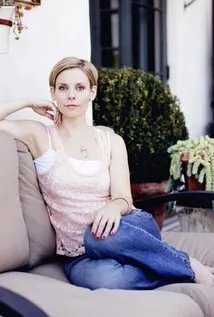 Фотография актёра Элис Фалкс