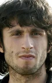 Фотография актёра Драгош Букур