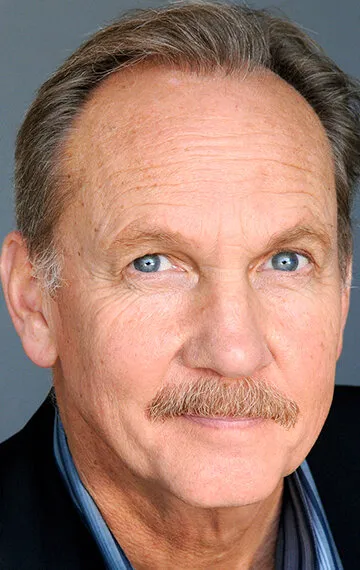 Фотография актёра Майкл О’Нил