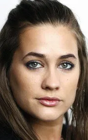 Фотография актёра Кэти Чонакас