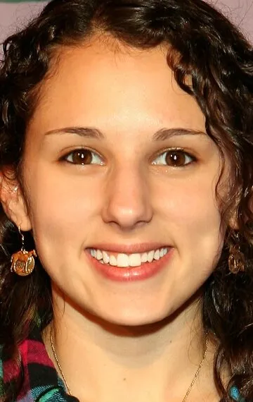 Фотография актёра Халли Кейт Айзенберг