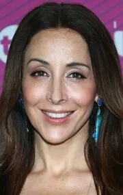 Фотография актёра Адриана Лават