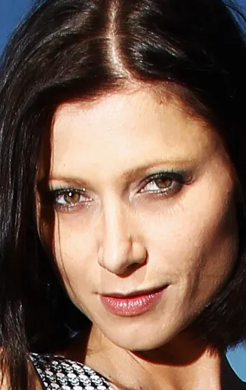 Фотография актёра Сара Анн Шультс