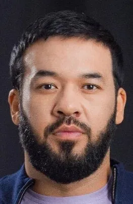 Фотография актёра Улугбек Кадыров