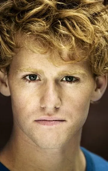 Фотография актёра Сирон Бьёрн Мелвиль