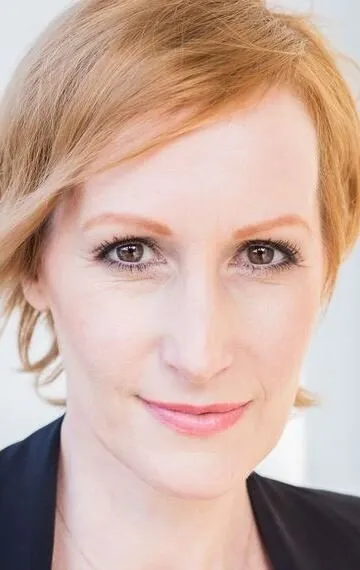 Фотография актёра Николь Р. Бётлер