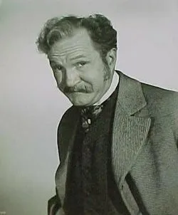 Фотография актёра Том Пауэрс